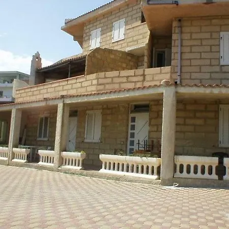 Casa Sul Mare * イーゾラ・ディ・カーポ・リッツート